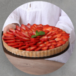 Торт полуничний