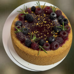 Чізкейк малина-фісташка